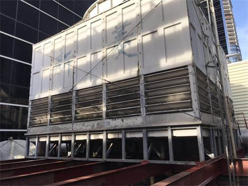 冷卻塔:但其主要是依靠電力來驅動風扇,冷卻塔主要構成